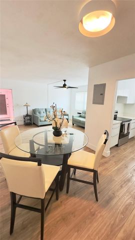 700 Bayshore Drive 17, Fort Lauderdale, FL 33304
