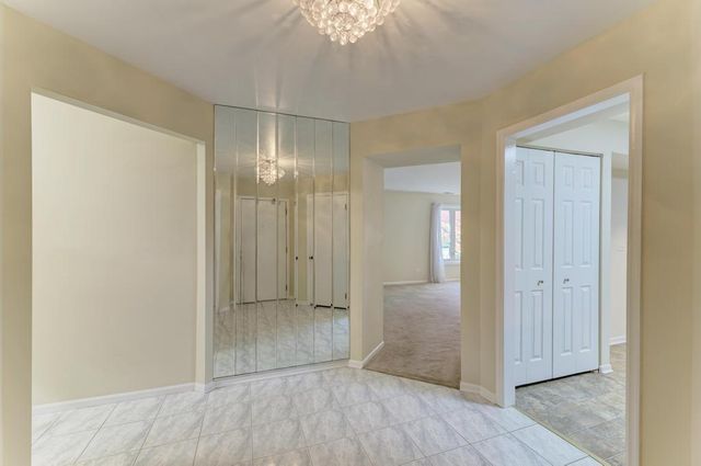 100 Lake Boulevard 603, Buffalo Grove, IL 60089