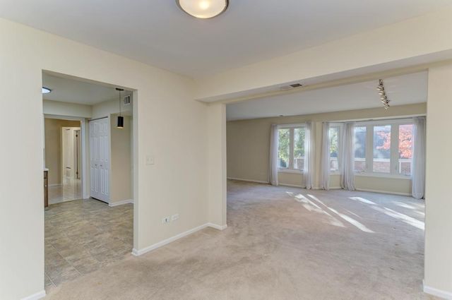 100 Lake Boulevard 603, Buffalo Grove, IL 60089