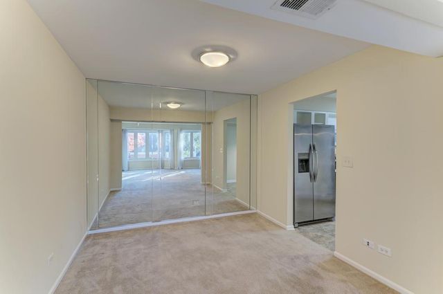 100 Lake Boulevard 603, Buffalo Grove, IL 60089