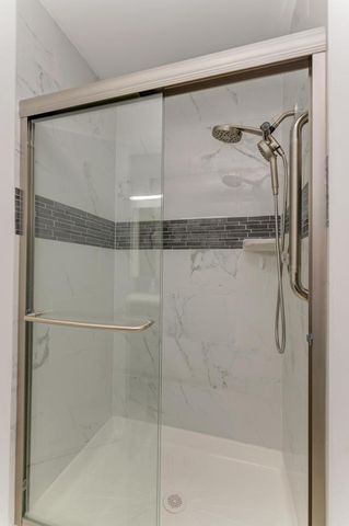 100 Lake Boulevard 603, Buffalo Grove, IL 60089