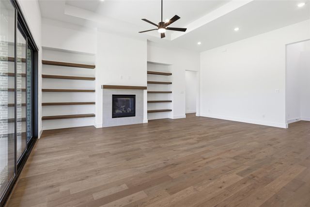 451 Rocky Drive, Waxahachie, TX 75176