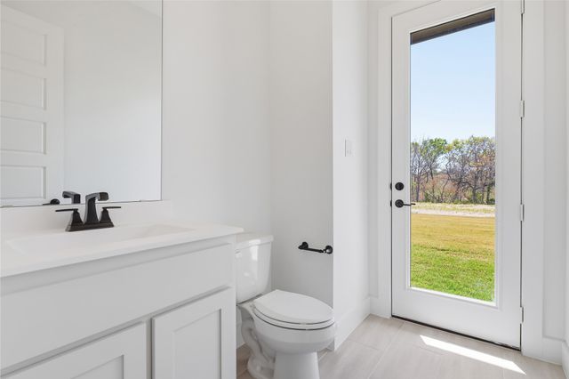 451 Rocky Drive, Waxahachie, TX 75176