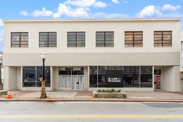 424-438 Main St, Fitchburg, MA 01420
