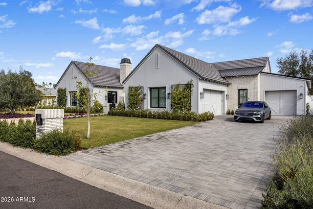 4121 N 64TH Place, Scottsdale, AZ 85251