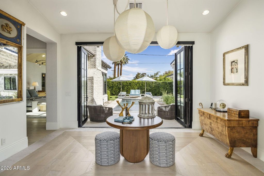 4121 N 64TH Place, Scottsdale, AZ 85251