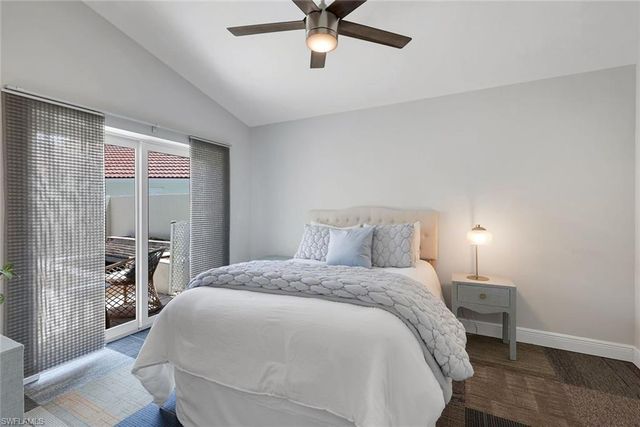 11054 Linnet LN, Naples, FL 34119