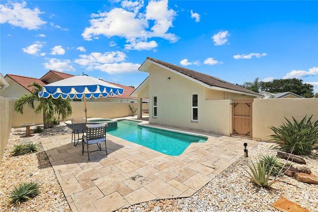 11054 Linnet LN, Naples, FL 34119