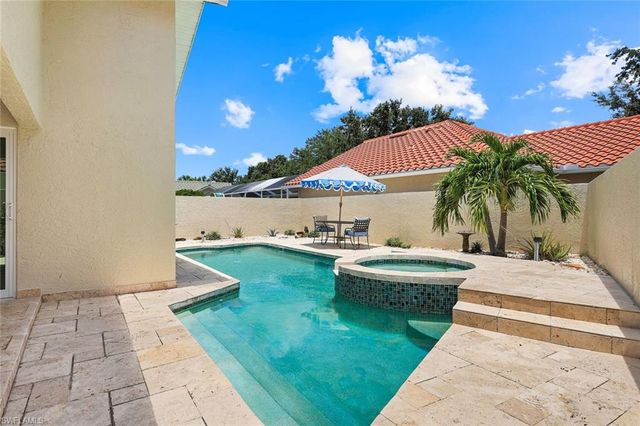 11054 Linnet LN, Naples, FL 34119