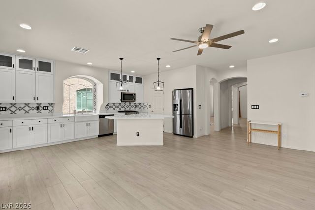 10597 Aphrodite Street, Las Vegas, NV 89183