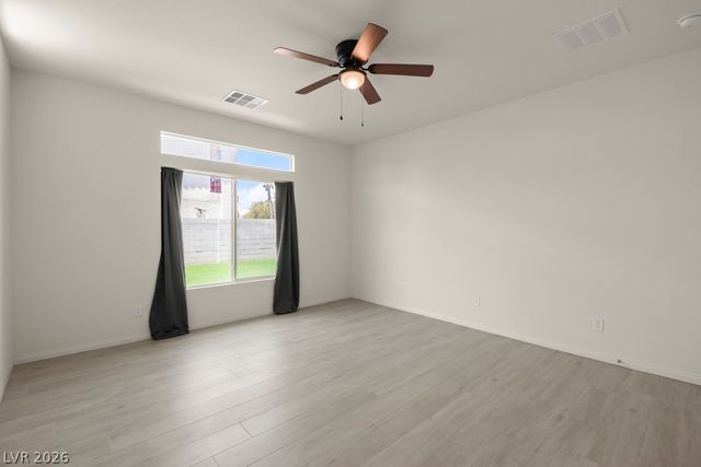 10597 Aphrodite Street, Las Vegas, NV 89183