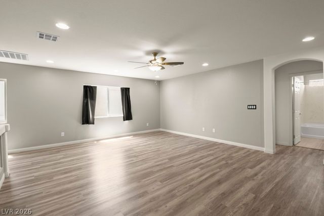 10597 Aphrodite Street, Las Vegas, NV 89183