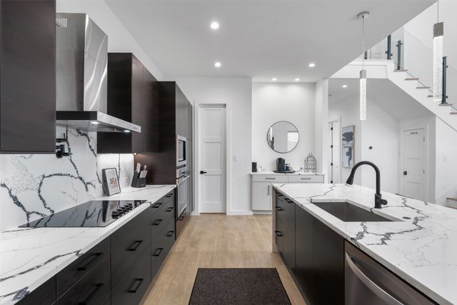 3210 Herbert Street, Dallas, TX 75212