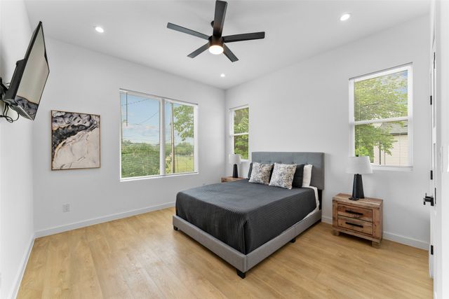 3210 Herbert Street, Dallas, TX 75212