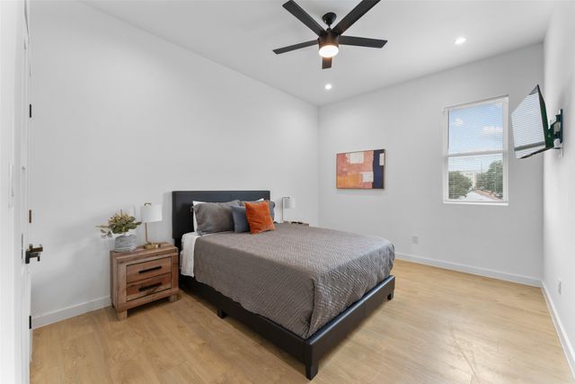 3210 Herbert Street, Dallas, TX 75212