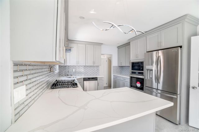 81-28 252nd Street, Bellerose, NY 11426