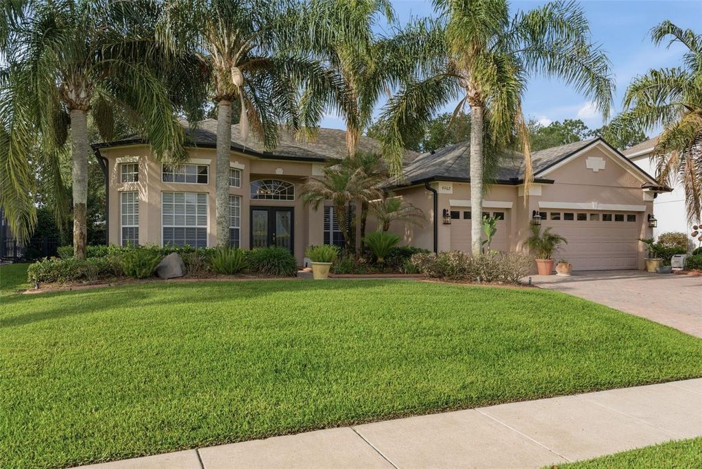 Image 2 of property listing at 9902 NOKAY DRIVE, Orlando, FL 32836