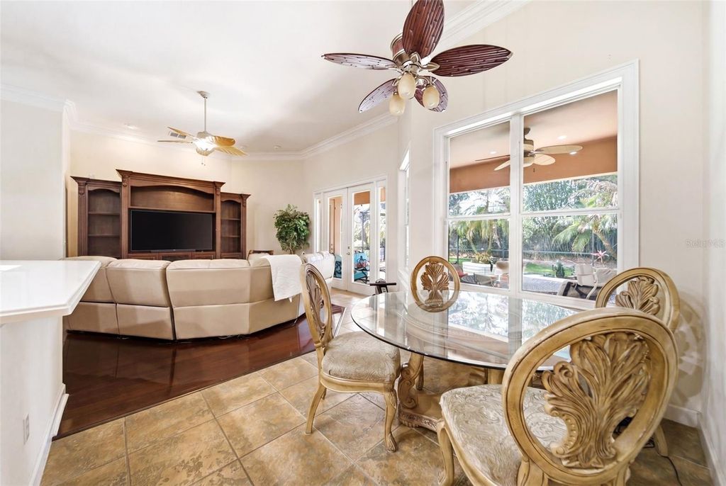 Image 15 of property listing at 9902 NOKAY DRIVE, Orlando, FL 32836