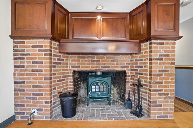 19 Beechtree Lane, Granville, OH 43023
