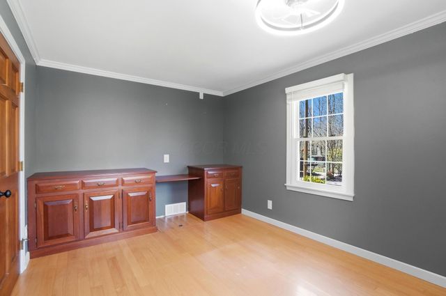 19 Beechtree Lane, Granville, OH 43023