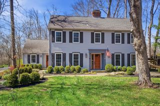 19 Beechtree Lane, Granville, OH 43023