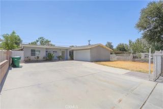 1050 W Avenue J13, Lancaster, CA 93534