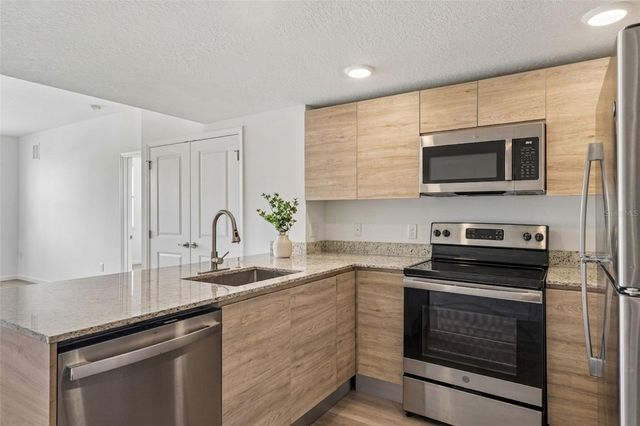 1210 SOUTHSTATION PLACE 202, Orlando, FL 32809