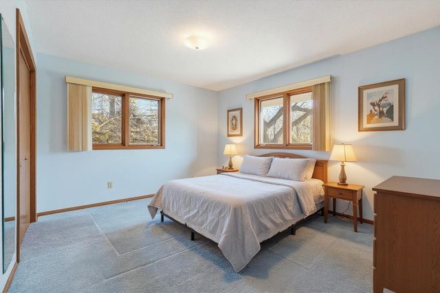 1823 Gramsie Road, Arden Hills, MN 55112