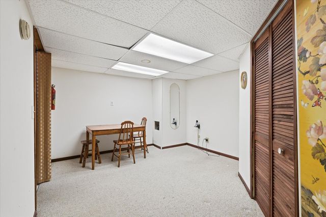 1823 Gramsie Road, Arden Hills, MN 55112