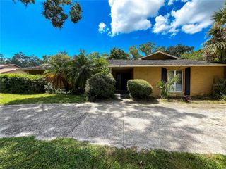 858 ERROL PARKWAY, Apopka, FL 32712