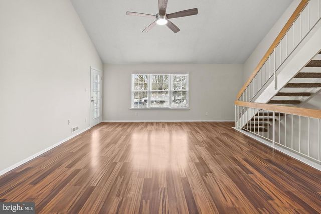 302B HARWOOD CT, Mount Laurel, NJ 08054