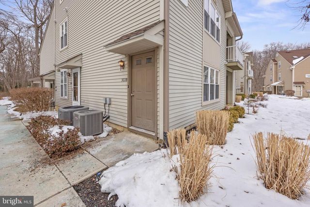 302B HARWOOD CT, Mount Laurel, NJ 08054