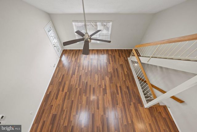 302B HARWOOD CT, Mount Laurel, NJ 08054