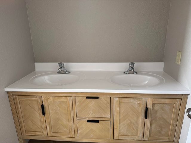 1102 Sapp Street, Cassville, MO 65625