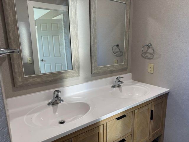 1102 Sapp Street, Cassville, MO 65625