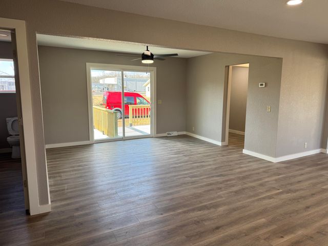 1102 Sapp Street, Cassville, MO 65625