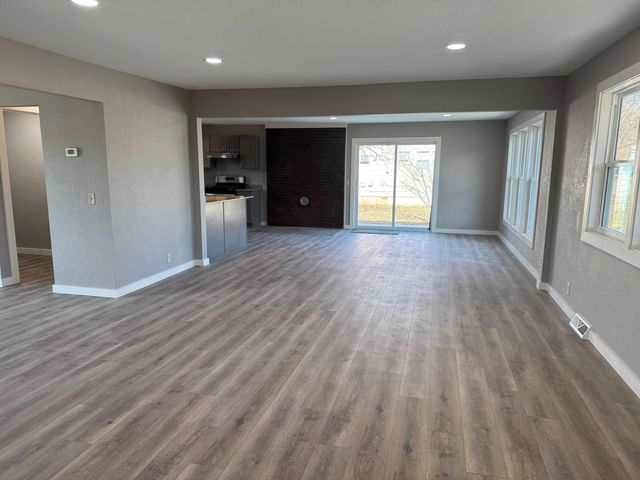 1102 Sapp Street, Cassville, MO 65625