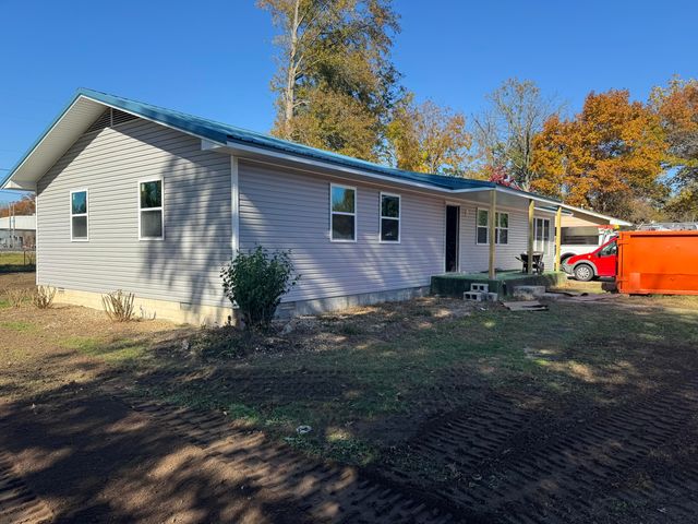 1102 Sapp Street, Cassville, MO 65625