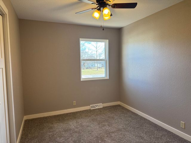 1102 Sapp Street, Cassville, MO 65625