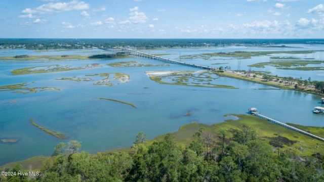 225 Surfside Landing Boulevard Lot 138, Hubert, NC 28539