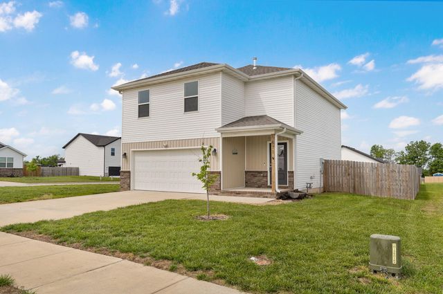 571 S Caroline Avenue, Republic, MO 65738