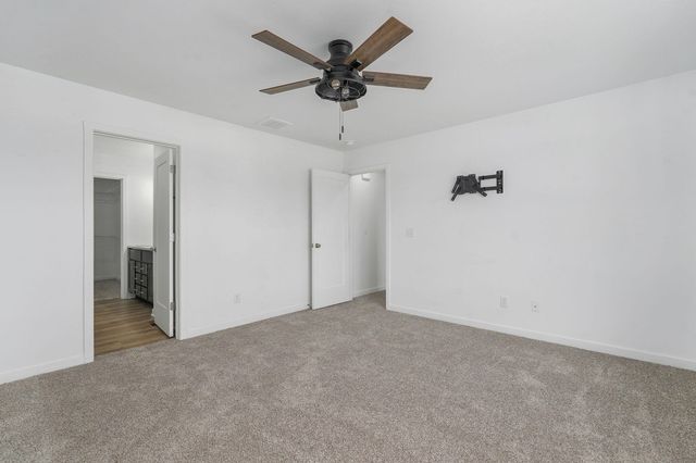 571 S Caroline Avenue, Republic, MO 65738