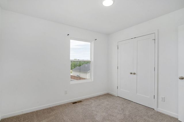 571 S Caroline Avenue, Republic, MO 65738