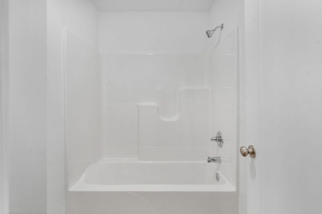 571 S Caroline Avenue, Republic, MO 65738