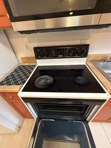 2099 NW 26th Ave 1-c, Fort Lauderdale, FL 33311