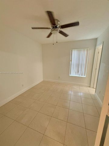 2099 NW 26th Ave 1-c, Fort Lauderdale, FL 33311