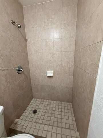 2099 NW 26th Ave 1-c, Fort Lauderdale, FL 33311