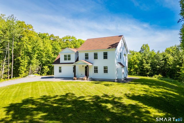 86 Winchester Road, New Hartford, CT 06057