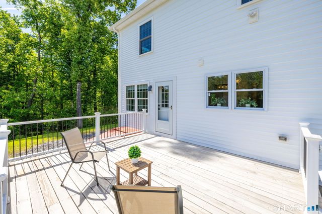 86 Winchester Road, New Hartford, CT 06057