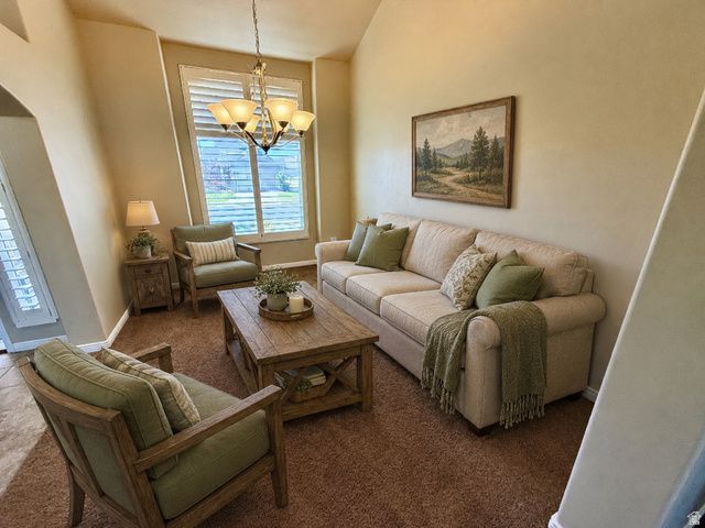 2444 N HOODED CRANE CIR, Clinton, UT 84015